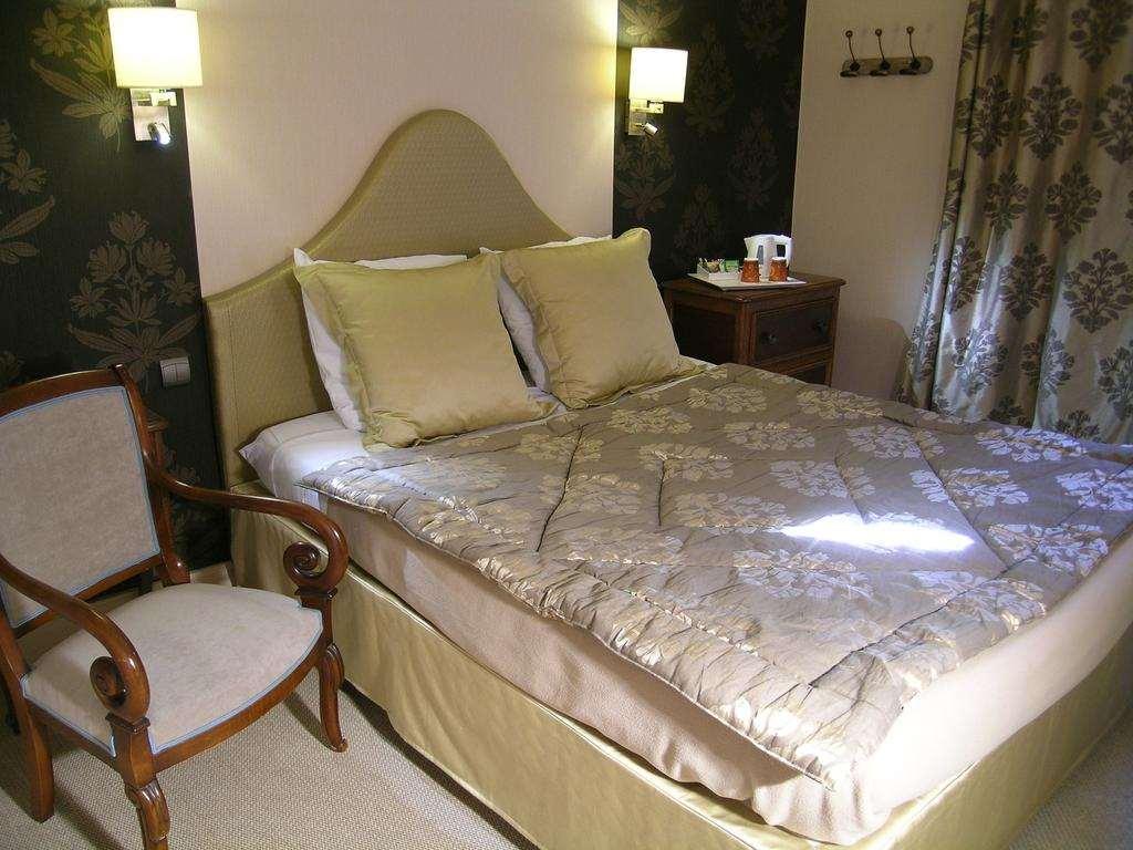 Cit'Hotel Sphinx - Hotel Montélimar Pokoj fotografie